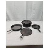 SET OF CAST IRON PANS