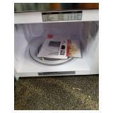 Toshiba ML2-EM09PA(BS) Microwave Oven with Smart Sensor, Position-Memory Turntable, Eco Mode, and Sound On/Off function, 0.9Cu.ft/900W, Black Stainless Steel, 0.9 Cu Ft