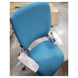 Steelcase Leap Chair w/ Platinum Base