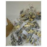 LEGO - Harry Potter TM Hogwarts Castle 71043 Retails $156.00