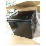 Whynter CUF-110B Energy Star 1.1 Cubic Feet Upright Lock, Black Freezer