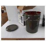 Moultrie 6.5-gallon Pro Hunter Ii Hanging Feeder