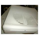 Wall Window type Extractor Fan white)