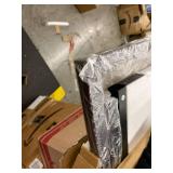 computer desk ,1pcs size: 100x48x75cm Caron Size 108x54x5.6cm Gross Weight:10.5 KGS NET WIEGHT: 9