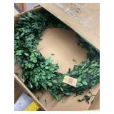 3R Studios Preserved Boxwood Wreath