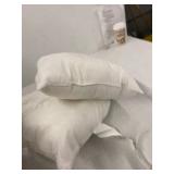 Utopia Bedding Square Pillow- 2 Pack -18x18 Inches- White