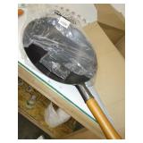 Pre-Seasoned Carbon Steel Wok Pan - 14 â Woks and Stir Fry Pans - Chinese Wok with Round Bottom Wok - Traditional Chinese Japanese Woks - Black Steel Wok