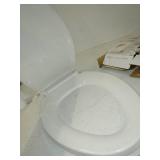 Elongated Toilet Seat with Lid, Quiet Close, Fits Standard Elongated or Oblong Toilets, Slow Close Seat and Cover, Oval, White