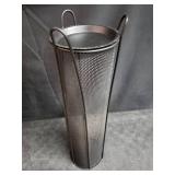 Mind Reader Thin Metal Mesh Umbrella Holder