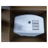 Bosch 7738004998 Tronic 3000T Point-of-Use Electric Mini-Tank Water Heater