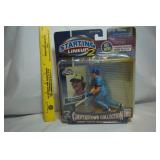 "Robin Yount", Milwaukee, Brewers, Baseball Collectors Item Figurine and Card, Still in Original Packaging