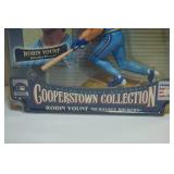 "Robin Yount", Milwaukee, Brewers, Baseball Collectors Item Figurine and Card, Still in Original Packaging