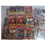 Big Lot of Vintage BASEBALL / FOOTBALL Cards