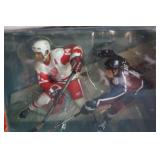 LIMITED EDITION - NHL - Brendan Shanahan vs. Rob Blake - Hockey Action Figure