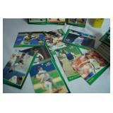 Big Lot of Vintage Baseball Cards