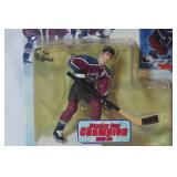 Starting Lineup NHL Hockey - Action Figure with Trading Card