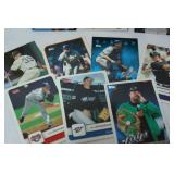 Lot of Vintage MLB Baseball Cards