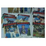 Lot of Vintage MLB Baseball Cards