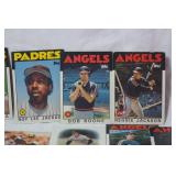 Lot of Vintage MLB Baseball Cards