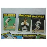 Lot of Vintage MLB Baseball Cards