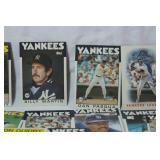 Lot of Vintage MLB Baseball Cards