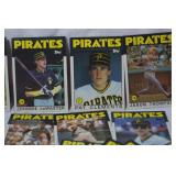 Lot of Vintage MLB Baseball Cards