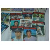 Lot of Vintage MLB Baseball Cards