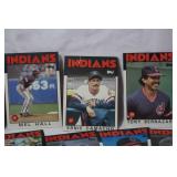 Lot of Vintage MLB Baseball Cards