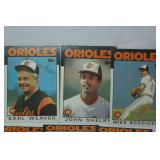 Lot of Vintage MLB Baseball Cards