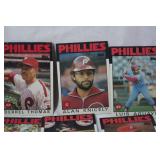 Lot of Vintage MLB Baseball Cards