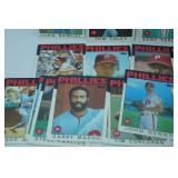 Lot of Vintage MLB Baseball Cards
