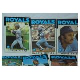 Lot of Vintage MLB Baseball Cards