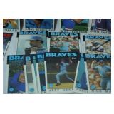 Lot of Vintage MLB Baseball Cards