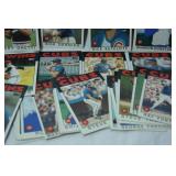 Lot of Vintage MLB Baseball Cards