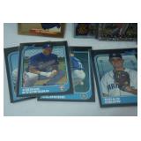 Lot of Vintage MLB Baseball Cards