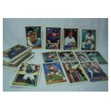 Big Lot of Vintage MLB Baseball Cards