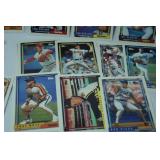 Big Lot of Vintage MLB Baseball Cards