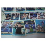 Big Lot of Vintage MLB Baseball Cards