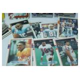 Big Lot of Vintage NFL Football Cards