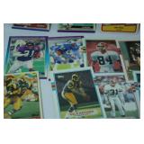 Big Lot of Vintage NFL Football Cards