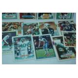 Big Lot of Vintage NFL Football Cards