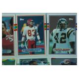 Big Lot of Vintage NFL Football Cards