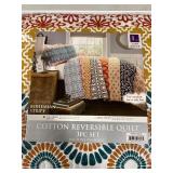 Bohemian Stripe 3-Piece Reversible Full/Queen Quilt Set