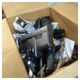 SHARK ULTRA LIGHTWEIGHT POWERFUL CORDLESS SICK VACCUM