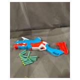 NERF DinoSquad Tricera-Blast Dart Blaster, Break-Open 3-Dart Loading, 12 Official Darts, Dart Storage, Triceratops Dinosaur Design