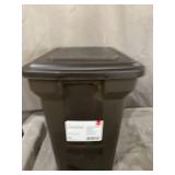 IRIS Premium Airtight Pet Food Storage Container, 42-Pounds, Smoke No Latch