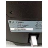 LG - 27" UltraGear QHD IPS Gaming Monitor with G-SYNC Compatibility - Black