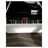 Melissa & Doug Learn-to-Play Classic Grand Piano (Mini Keyboard with 30 Hand-Tuned Keys, Non-Tipping Bench, High-Quality Materials, 23.65 H x 21.4  W x 10.05 L)