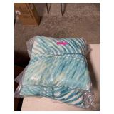 Blue Lagoon Outdoor 17.75 Square Cushion (Set of 4by Christopher Knight Home Retail:$86.99