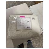 Blantyre Scalloped Edge White Cotton 3-piece Oversized Quilt Set Retail:$132.49